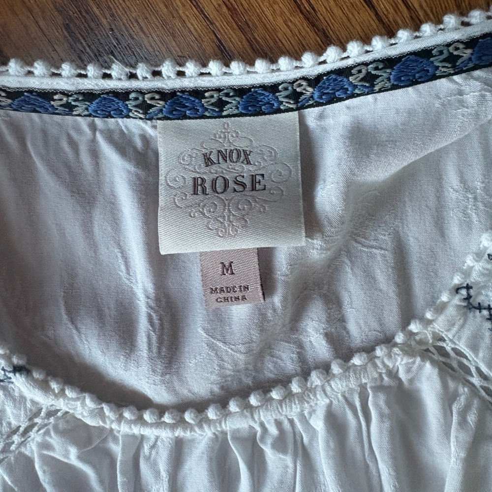 Knox Rose White and Blue Floral Embroidered Top - Picture 4 of 9